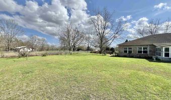2259 E Laurel St, Atmore, AL 36502