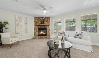 31 Chantilly Ter, Bay St. Louis, MS 39520