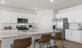 1026 Queensland Ln, Ayden, NC 28513