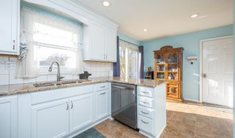 2206 4th St SW, Altoona, IA 50009