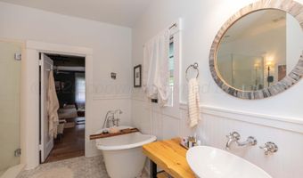 1611 S VAN BUREN St, Amarillo, TX 79102