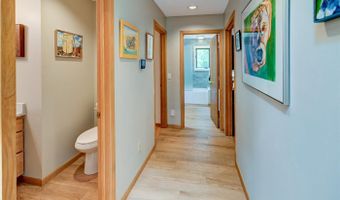 2877 Glacier Valley Rd, Fitchburg, WI 53711