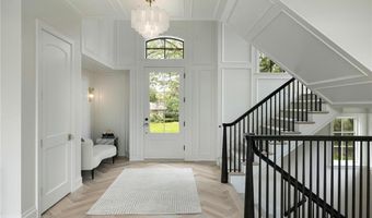 5404 Park Pl, Edina, MN 55424
