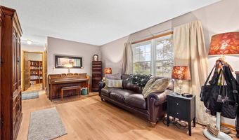 15446 Drexel Way, Apple Valley, MN 55124