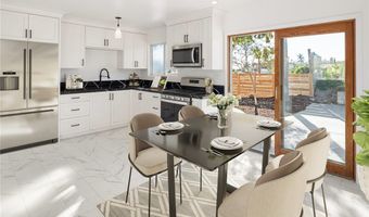 415 Edgehill Ln, Oceanside, CA 92054