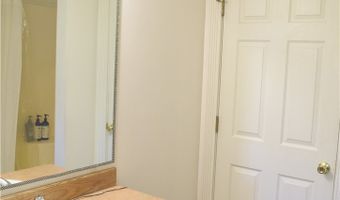 4777 Waterloo Rd, Atwater, OH 44201