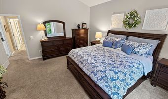 3 Ettington Dr, Bella Vista, AR 72714
