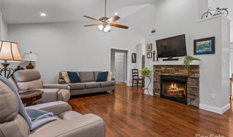 102 Dog Star Ln, Alexander, NC 28701