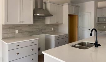 10711 Greyhound Ave, Allendale, MI 49401