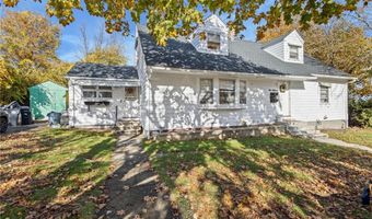 121 Heather St, Cranston, RI 02920