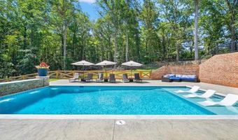 1380 Cronic Town Rd, Auburn, GA 30011