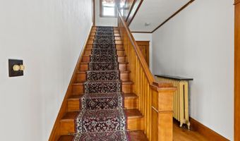 175 Summer St, Auburn, ME 04210