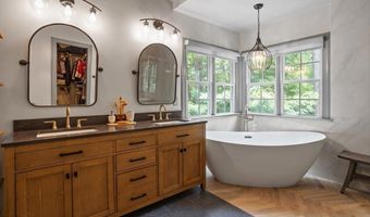 5600 Merion Station Dr, Apex, NC 27539