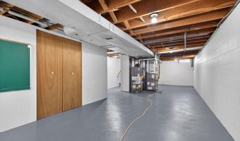 2206 N MCDONALD St, Appleton, WI 54911