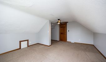 5230 NW 126th Ave, Polk City, IA 50226