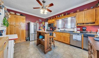 901 Bedford Ave, Altavista, VA 24517