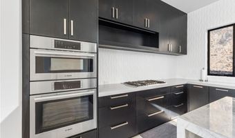 386 Tranquil Peak Ct, Henderson, NV 89012