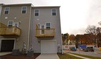 1860 Woodall Crest Dr, Apex, NC 27502