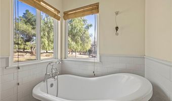 35728 Beauty Vista Ln, Agua Dulce, CA 91390