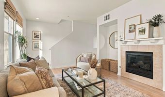 845 Harbor Cliff Way 305, Oceanside, CA 92054