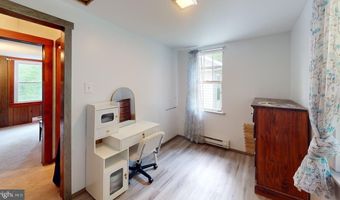 239 HAMPSHIRE St, Bloomington, MD 21523