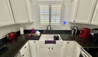 530 Shields Crossing Dr, Bean Station, TN 37708