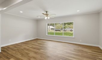 150 West St, Alto, TX 75925