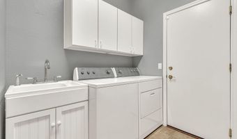 3730 E COLONIAL Dr E, Chandler, AZ 85249