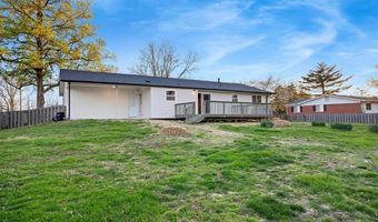 109 Timka Dr, Ballwin, MO 63011