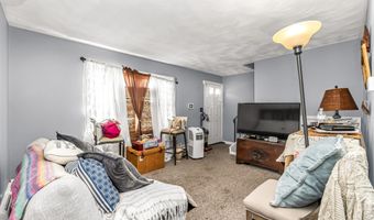 26 Karen Ct A, Bridgeport, CT 06606