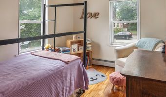 26 Wesley St Ct, Bath, ME 04530
