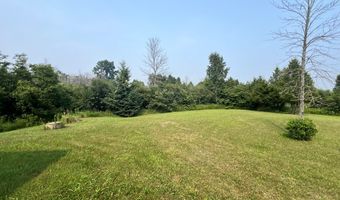 6730 E County Line Rd, Algoma, WI 54201
