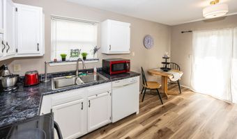 1412 Daleville Ave, Anderson, IN 46012