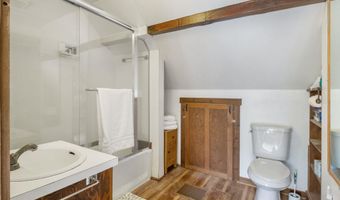 30 Riverside Dr, Ashland, NH 03217
