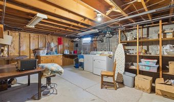 649 Spray Ave, Beachwood, NJ 08722