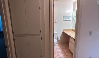 714 EDGEWATER Dr, Orlando, FL 32804