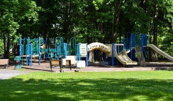 438 OCEAN Pkwy 44, Ocean Pines, MD 21811