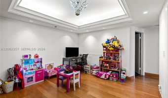 20281 E Country Club Dr 909, Aventura, FL 33180