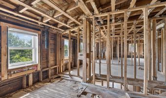 6 Amherst St, Augusta, ME 04330
