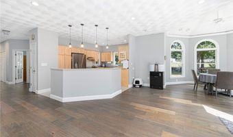 160 Kingston Rd, Exeter, RI 02822