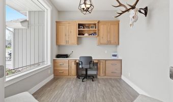 5089 Tree Valley Rd, Chubbuck, ID 83202