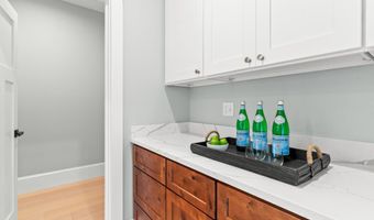 907 Richville Rd, Standish, ME 04084