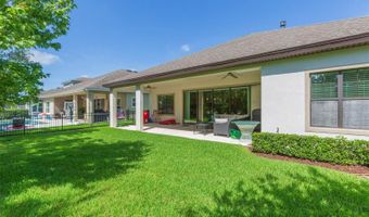 6331 VOYAGERS Pl, Apollo Beach, FL 33572