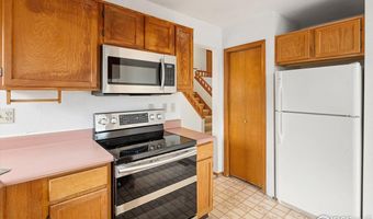 1660 Emerald St, Broomfield, CO 80020