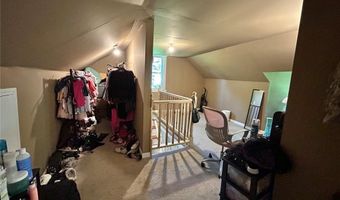 1305 Clawson St, Alton, IL 62002