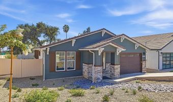 2 W Pine St, Altadena, CA 91001