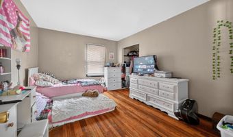 201 Walker Ave, Aurora, IN 47001