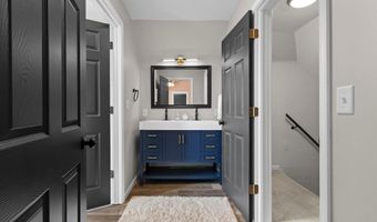 105 W 6TH St, Kaukauna, WI 54130