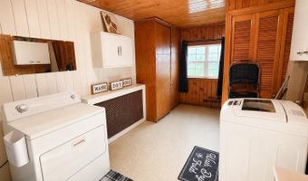 203 N Cross St, Angola, IN 46703