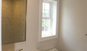 515 School St, North Kingstown, RI 02852